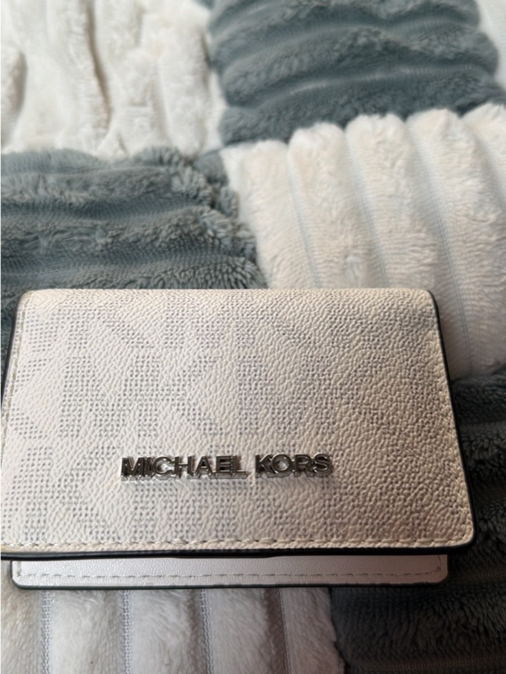 Michael Kors Metallic Silver Logo Card Wallet